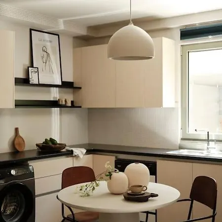Amanda Blue Apartment